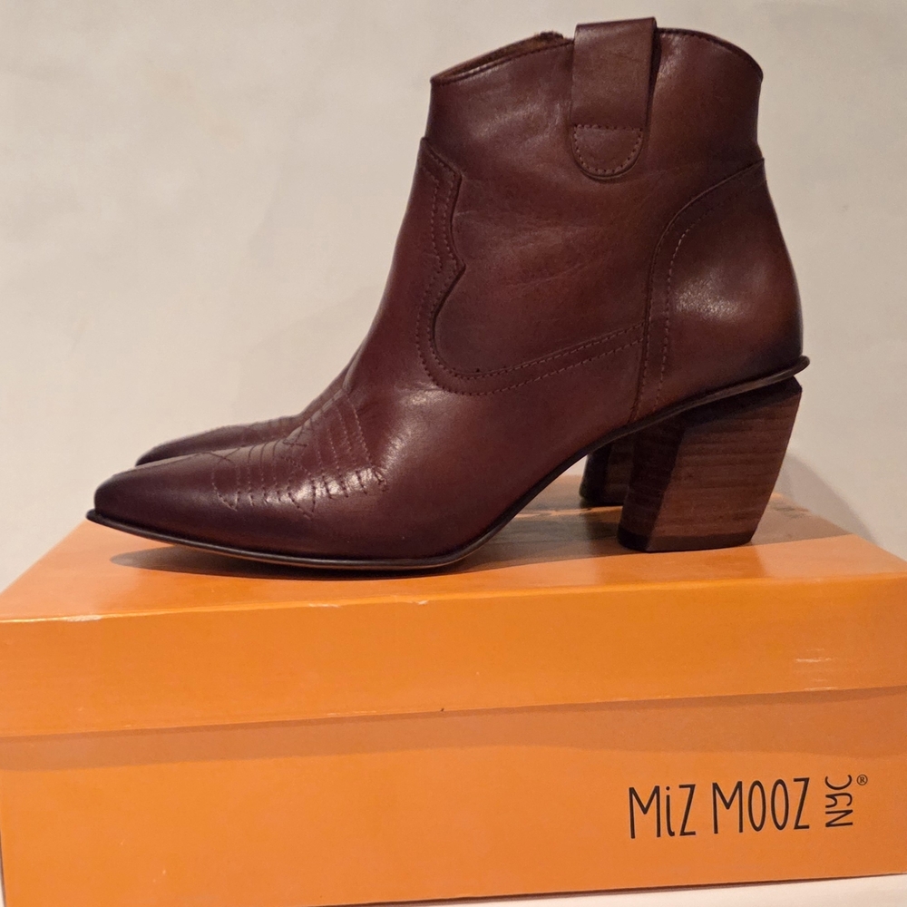Miz Mooz Women's Antique Brown Ankle Boots